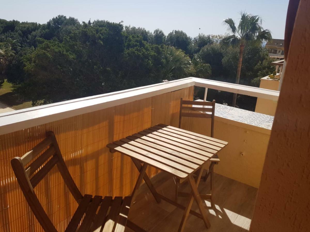 Kako House Apartment เบนัลมาเดนา ภายนอก รูปภาพ
